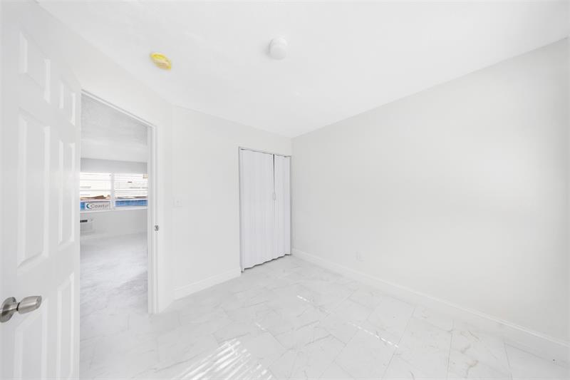 Image 14 of 15 For 110 7th Ave  5