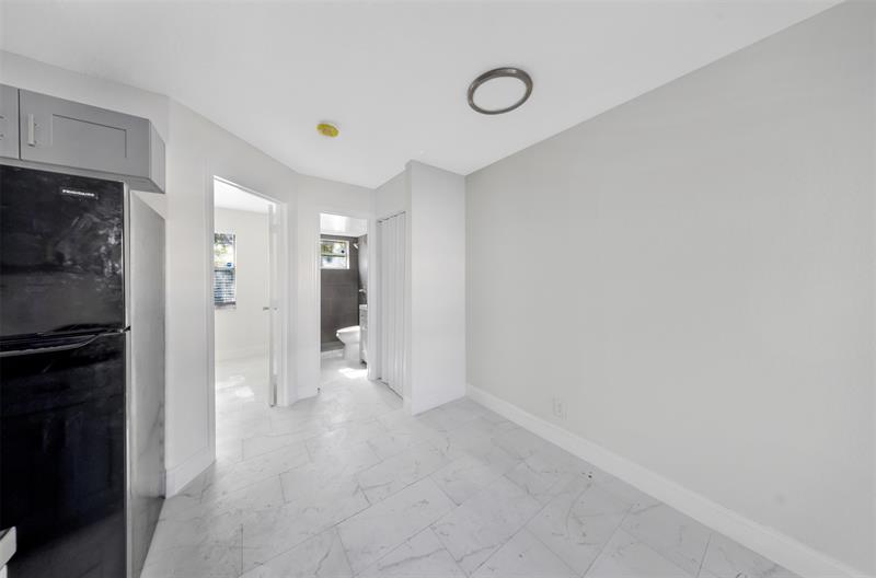 Image 4 of 15 For 110 7th Ave  5