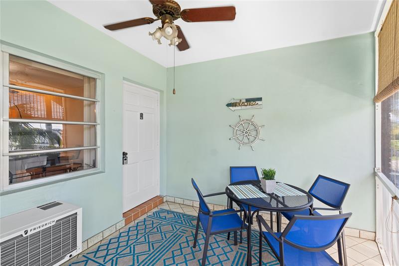 Image 6 of 26 For 161 10th Ave  3b