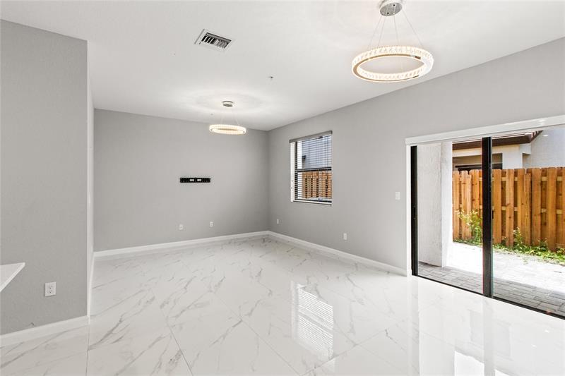 Image 19 of 62 For 221 159th Way