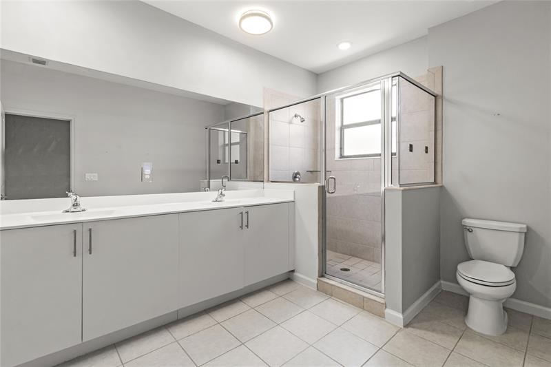 Image 28 of 62 For 221 159th Way