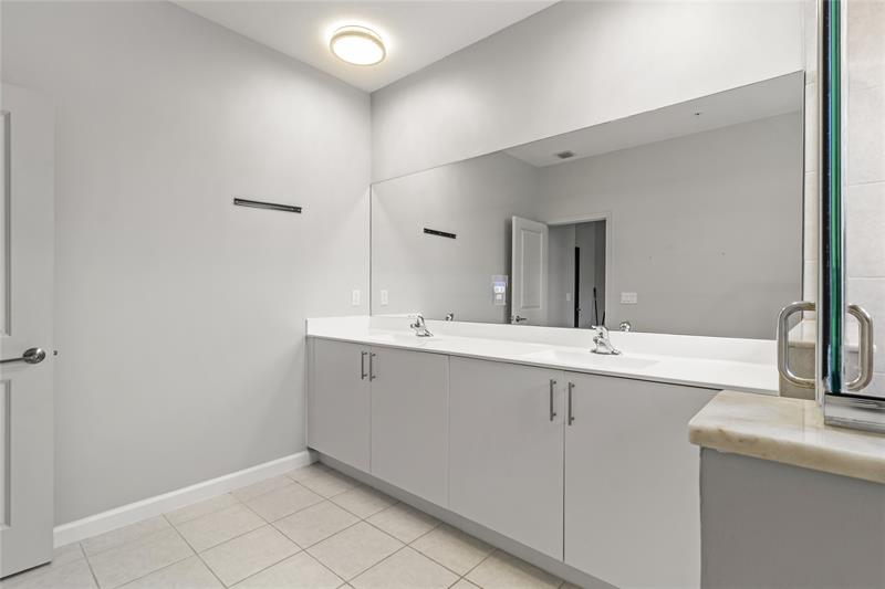 Image 29 of 62 For 221 159th Way