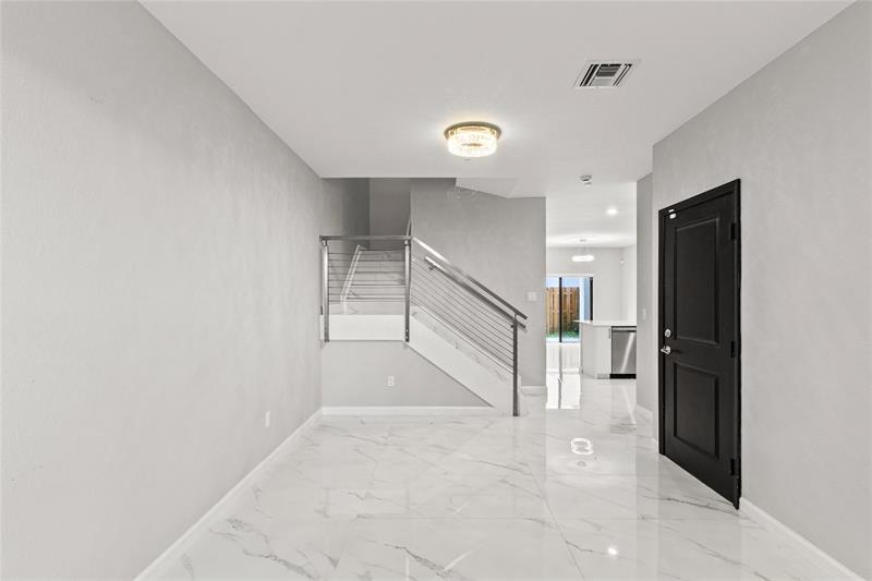 Image 7 of 62 For 221 159th Way