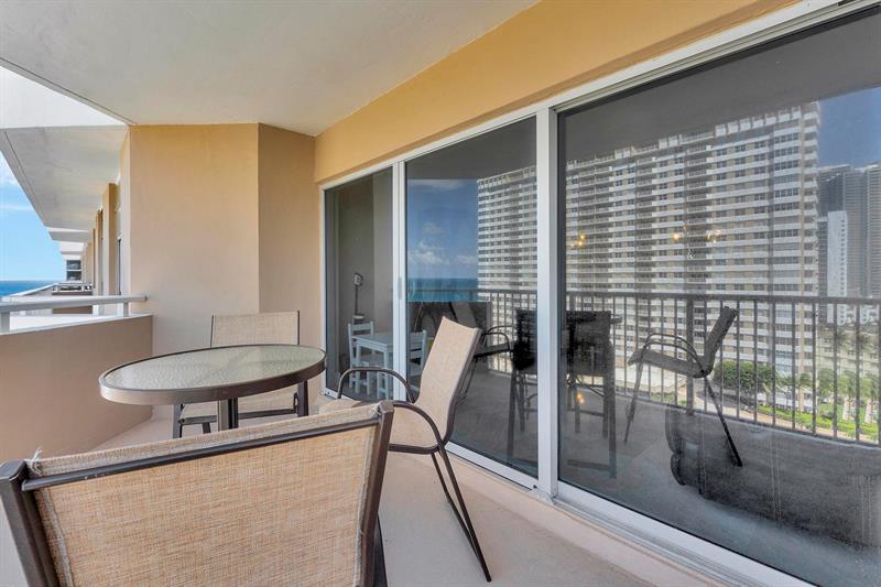 Image 26 of 29 For 1980 Ocean Dr  10h