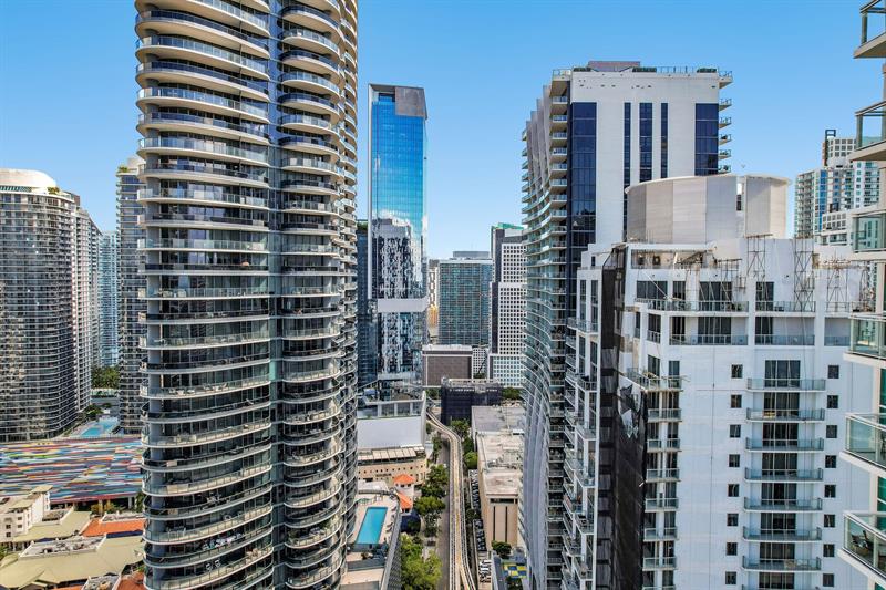 Image 39 of 39 For 1050 Brickell Ave  2302