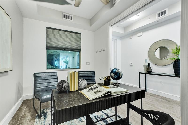 Image 23 of 72 For 4511 El Mar Dr  203