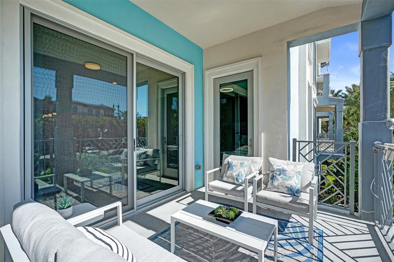 Image 50 of 72 For 4511 El Mar Dr  203