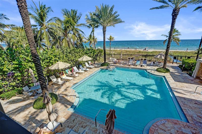 Image 68 of 72 For 4511 El Mar Dr  203