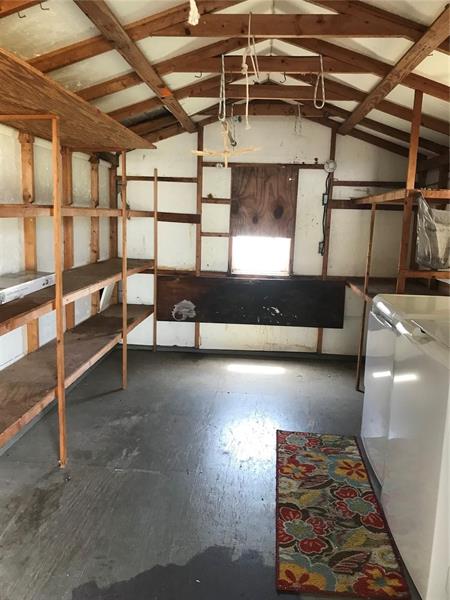 Image 6 of 13 For 1474 Lake Dr