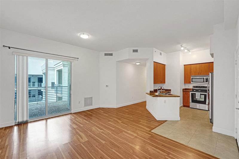 Details for 1830 Radius Dr 1317, Hollywood, FL 33020