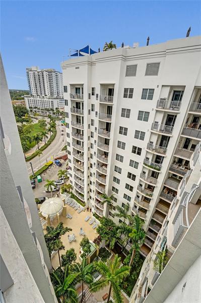 Image 20 of 33 For 1830 Radius Dr  1317