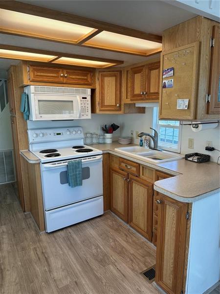 Image 12 of 16 For 7950 St Rd 78