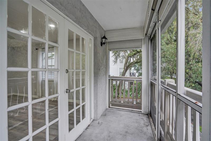 Image 12 of 16 For 7554 Stirling Rd  201