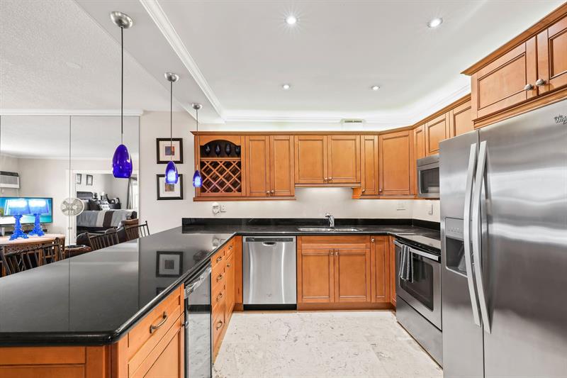 Image 33 of 69 For 200 Birch Rd  908