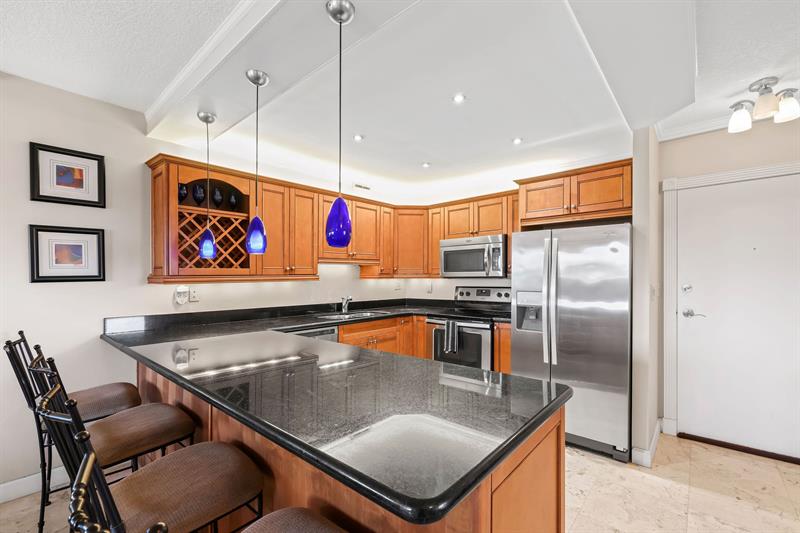 Image 34 of 69 For 200 Birch Rd  908