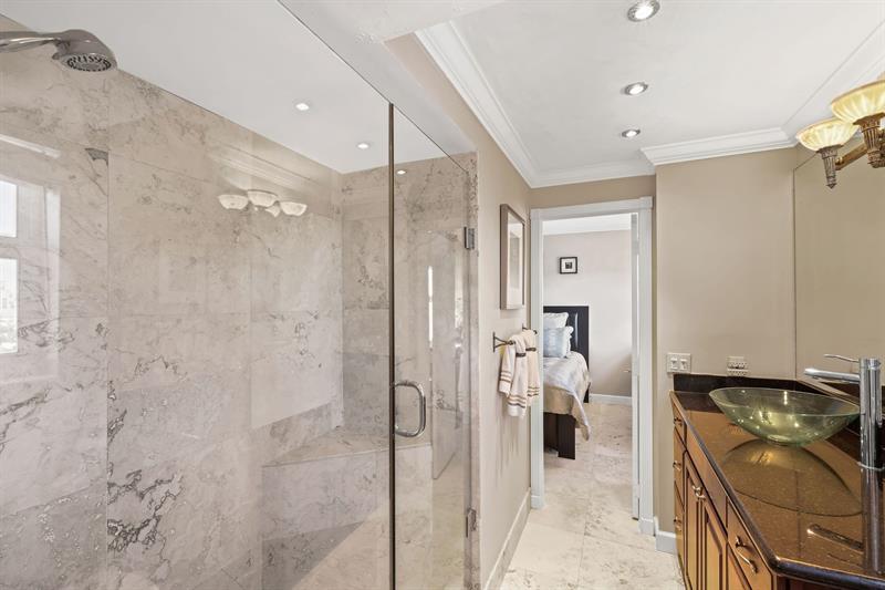 Image 42 of 69 For 200 Birch Rd  908