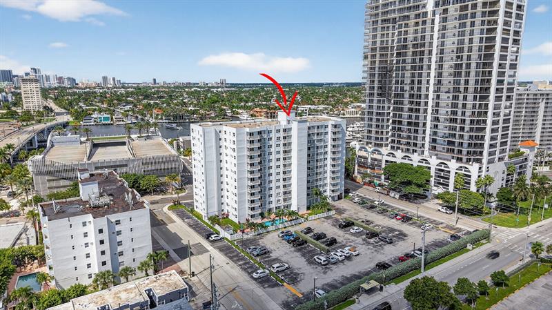 Image 51 of 69 For 200 Birch Rd  908