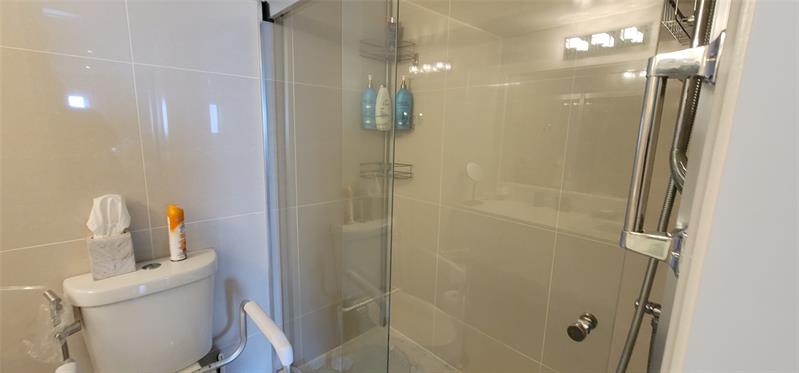 Image 37 of 43 For 4751 21 St  112