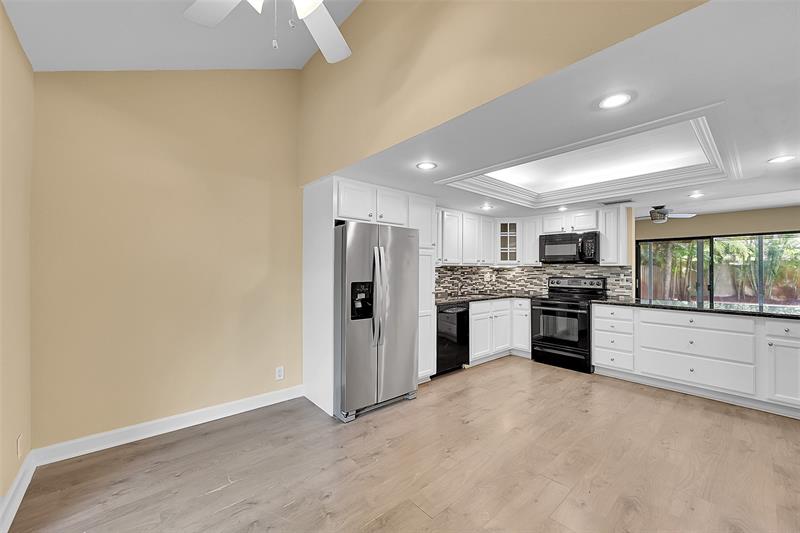 Image 6 of 40 For 2134 Deer Creek Woodlands Way