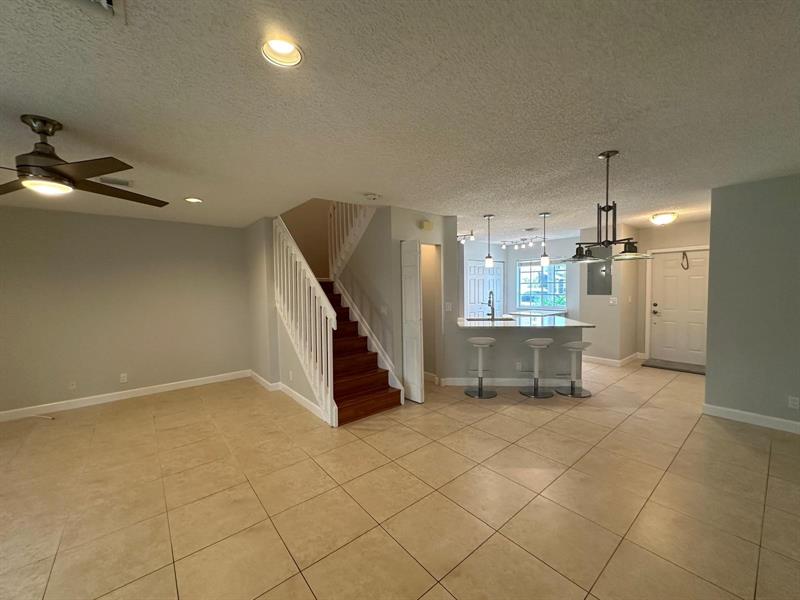 Image 15 of 29 For 1436 47th Ave