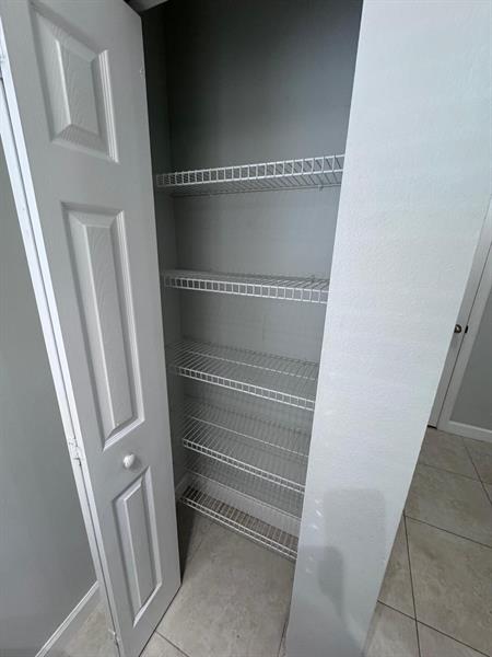 Image 6 of 29 For 1436 47th Ave