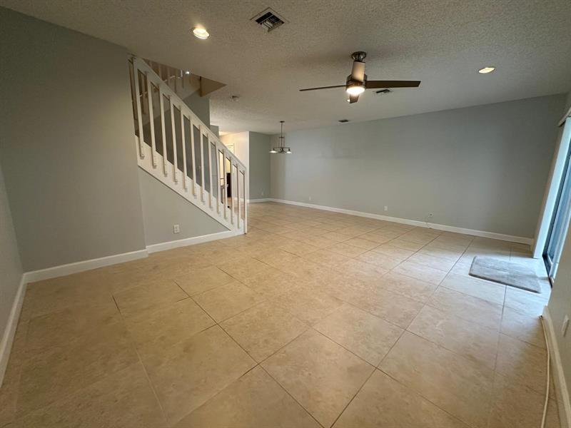 Image 9 of 29 For 1436 47th Ave