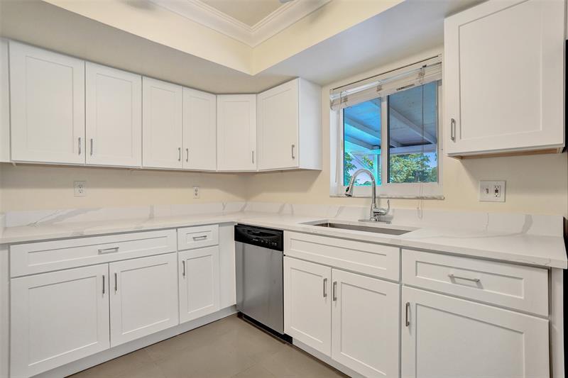 Image 11 of 49 For 7741 1st St  