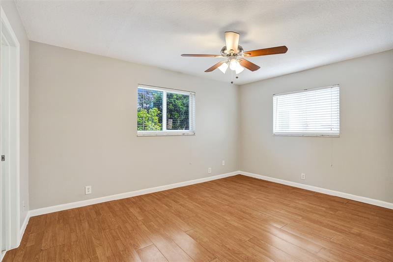 Image 15 of 49 For 7741 1st St  