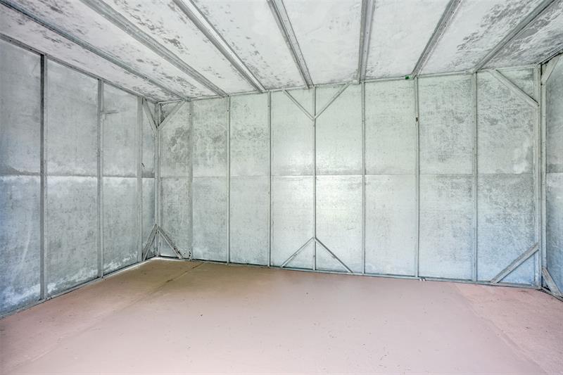 Image 30 of 49 For 7741 1st St  