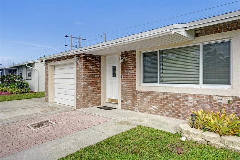 Image 42 of 49 For 7741 1st St  