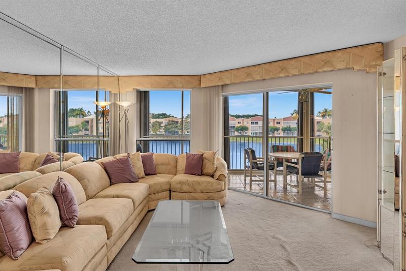 Image 22 of 83 For 7377 Granville Dr  311
