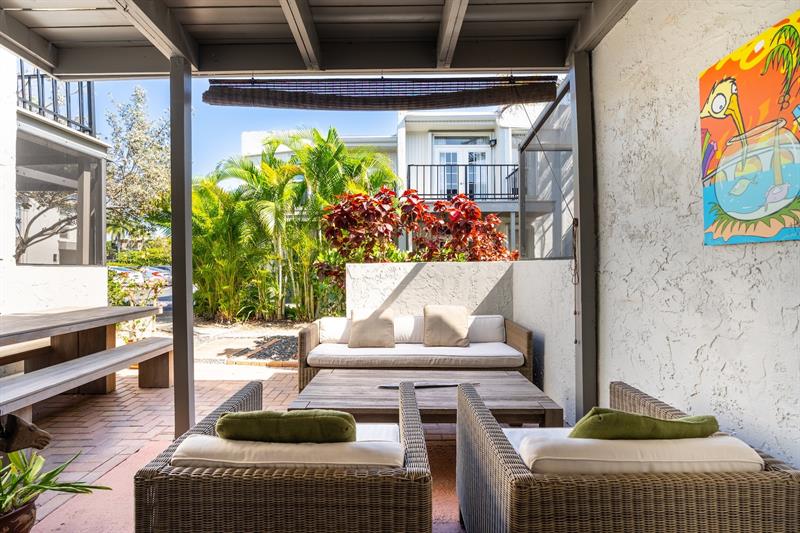 Image 33 of 34 For 658 Kensington Pl  11b