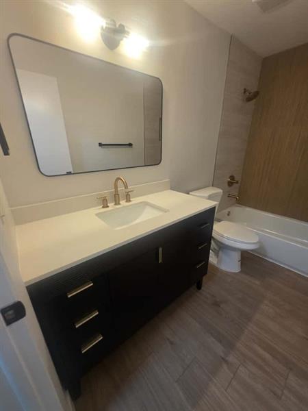 Image 16 of 25 For 11532 43rd St