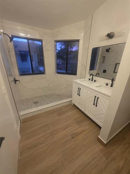 Image 17 of 25 For 11532 43rd St