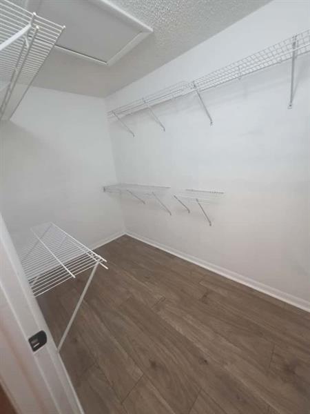 Image 21 of 25 For 11532 43rd St