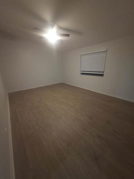 Image 22 of 25 For 11532 43rd St