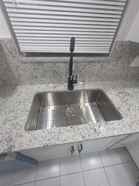 Image 6 of 25 For 11532 43rd St