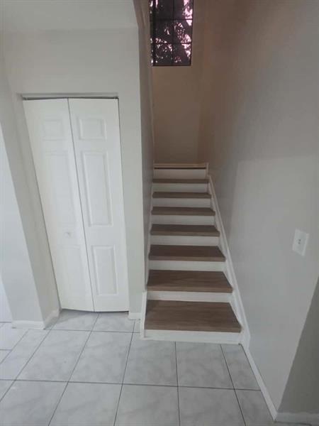 Image 9 of 25 For 11532 43rd St