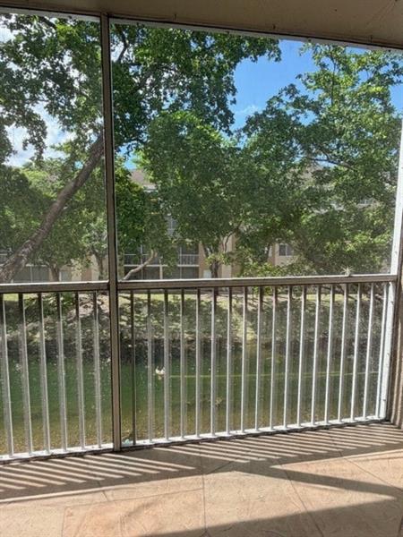 Image 15 of 29 For 9580 Weldon Cir  K307