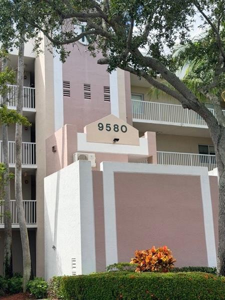 Image 3 of 29 For 9580 Weldon Cir  K307