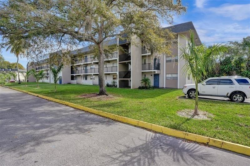 Details for 8000 Colony Cir  309, Tamarac, FL 33321
