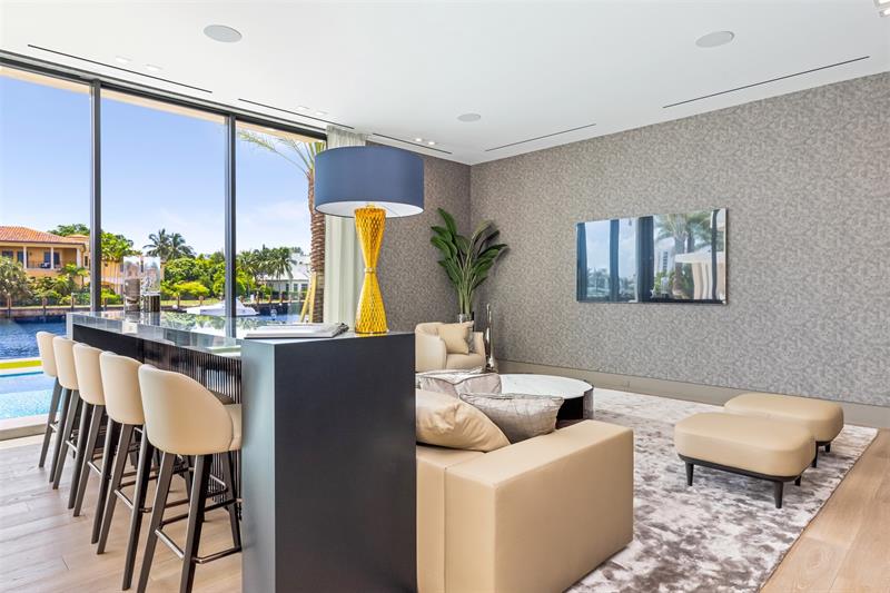 Image 39 of 96 For 68 Isla Bahia Drive