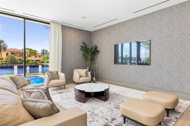 Image 42 of 96 For 68 Isla Bahia Drive