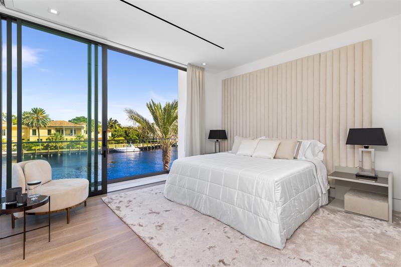Image 62 of 96 For 68 Isla Bahia Drive