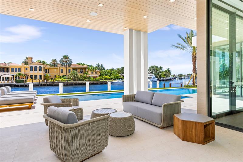 Image 69 of 96 For 68 Isla Bahia Drive