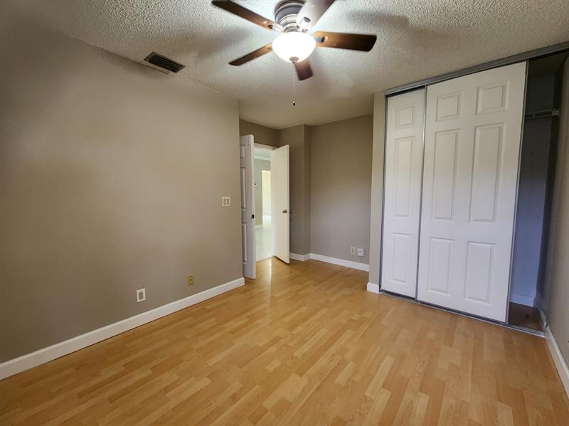 Image 12 of 50 For 2738 Carambola Cir  1913