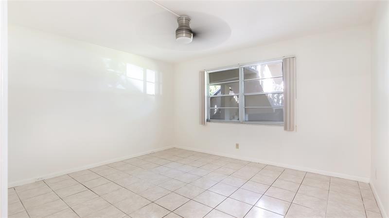 Image 31 of 33 For 3203 Portofino Pt  M1