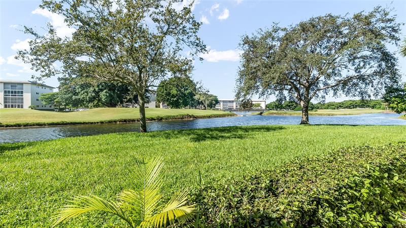 Image 8 of 33 For 3203 Portofino Pt  M1