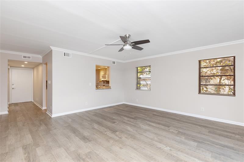 Image 13 of 34 For 1759 39th Ct  1305