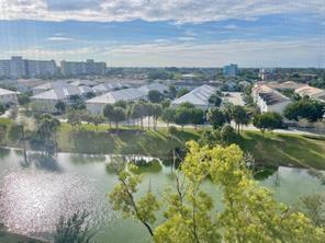 Image 4 of 22 For 3850 Washington St  810